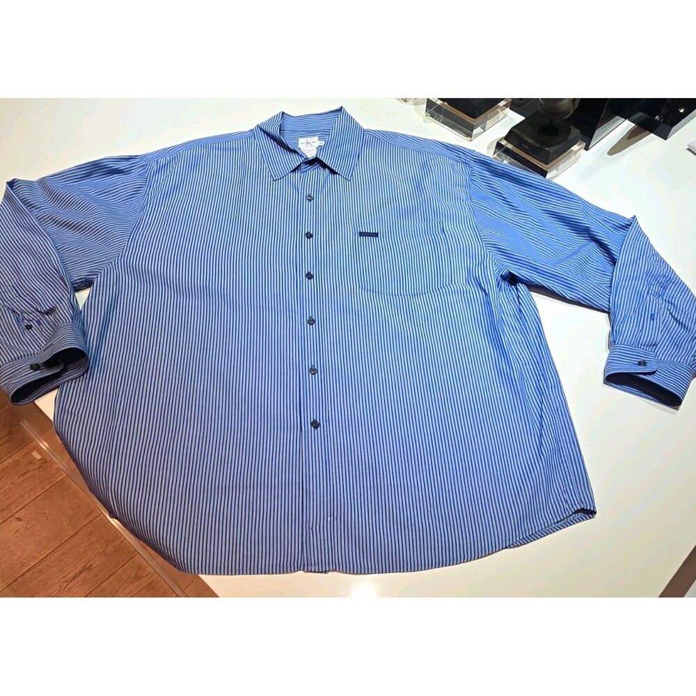 Calvin Klein Men's Regular XL Blue Striped Dress Shirt But Pockets